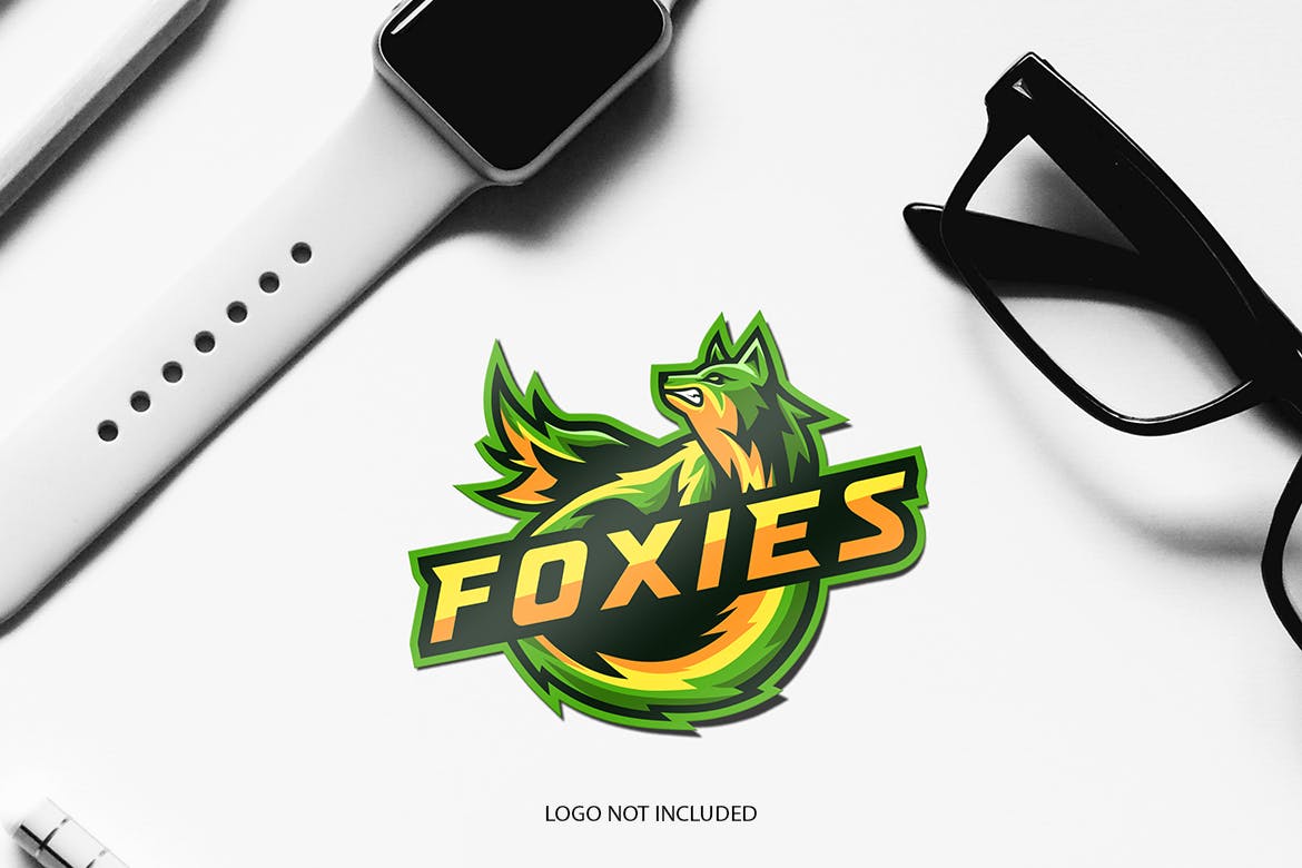 Esport logo sticker on table mockup