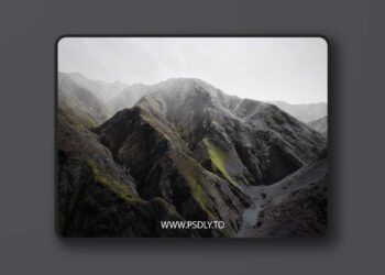 Eastern Iceland Landscape (4.26+)